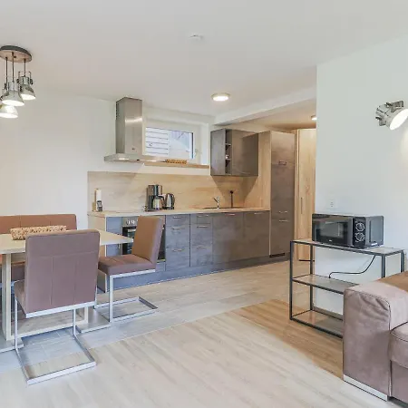 Apartment Celine 3 *